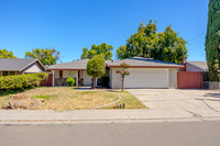 2705Manzanita01