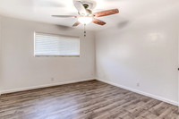 2705Manzanita18