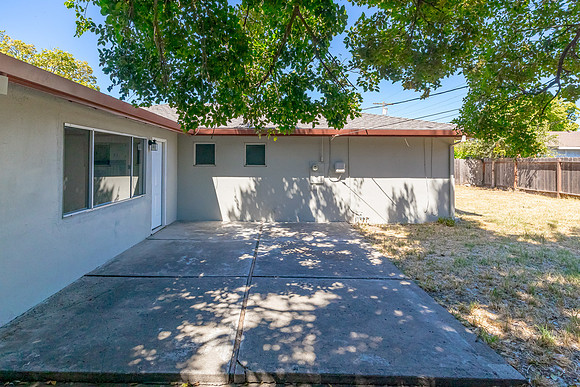 2705Manzanita23