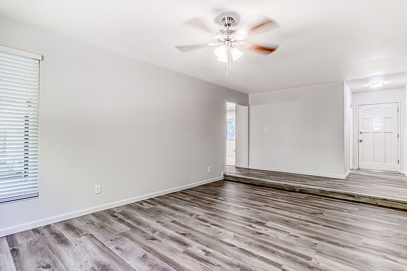 3709Columbine19