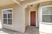 2261Silverplace04
