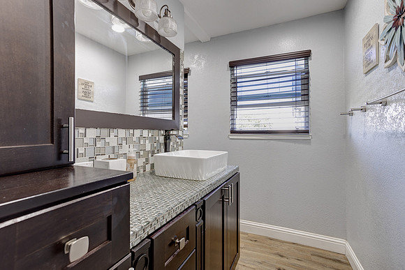 2705Stoneridge23