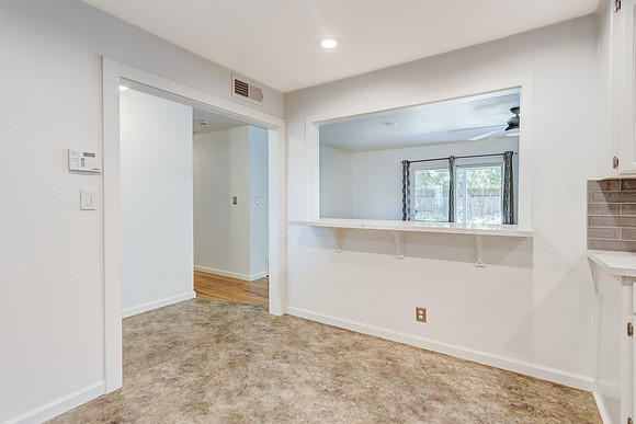 1613 Cherrywood 10