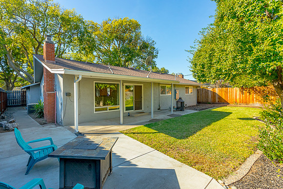 1613 Cherrywood 28