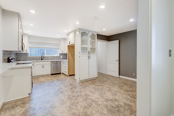 1613 Cherrywood 07