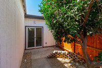 1130 Winters Dr, Manteca44