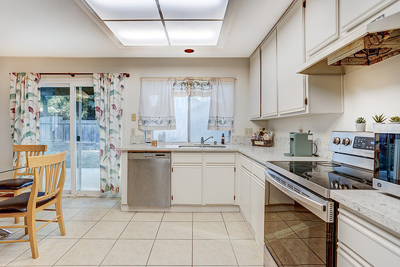 3824Louisburg13