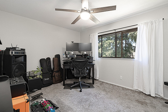 1415Clubhouse25