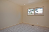7009 Oakmont-013