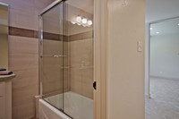 7009 Oakmont-015