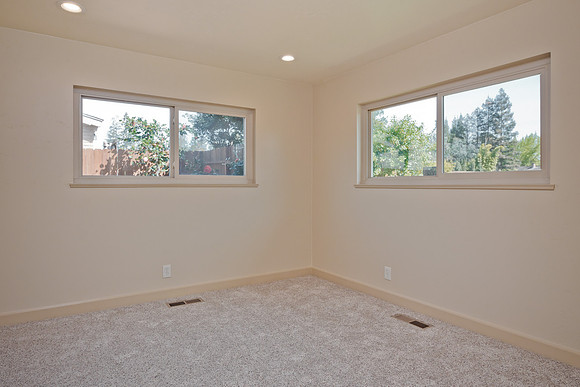 7009 Oakmont-016