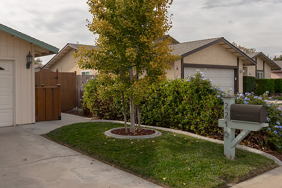 2216 Ridgeway Dr-031