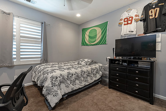 1701Trellis22