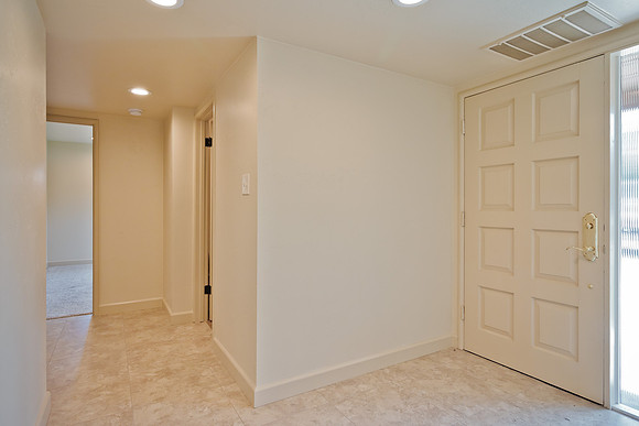 7009 Oakmont-004