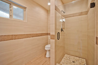 7009 Oakmont-019