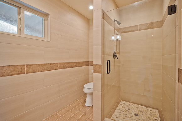 7009 Oakmont-019
