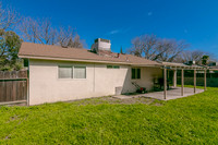 2808 Bateman -018