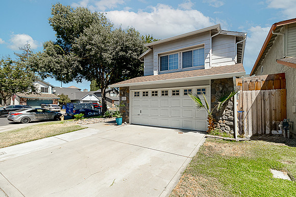 3725Woodglen02