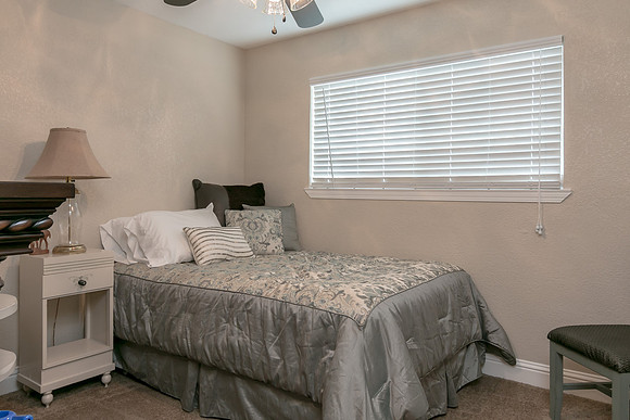 9435 Chisholm Way-017