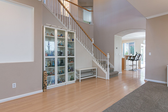 2440 Garrett -004
