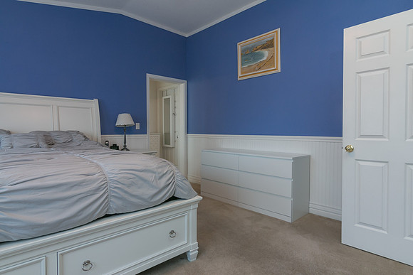2440 Garrett -026