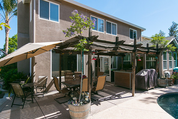 2440 Garrett -030