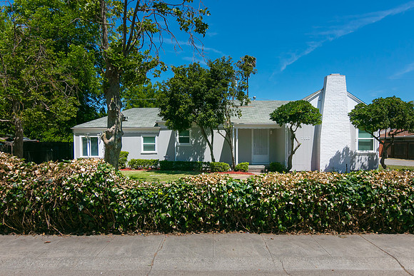 2123 Elmwood -003