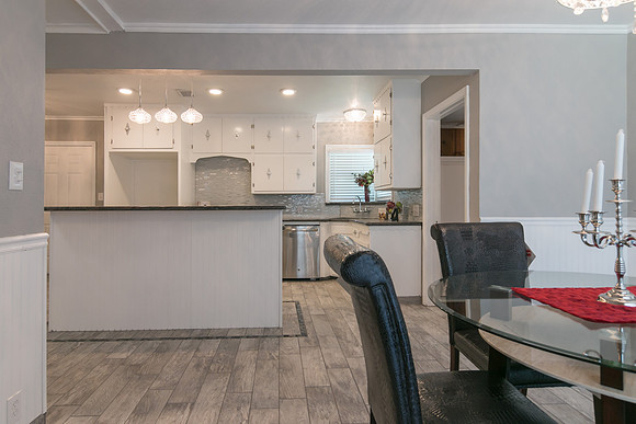 2123 Elmwood -009