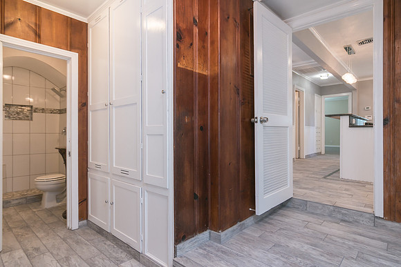 2123 Elmwood -018