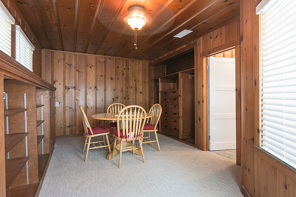 2123 Elmwood -021