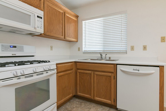 4202 Minden-011