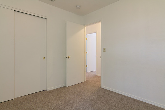 4202 Minden-015