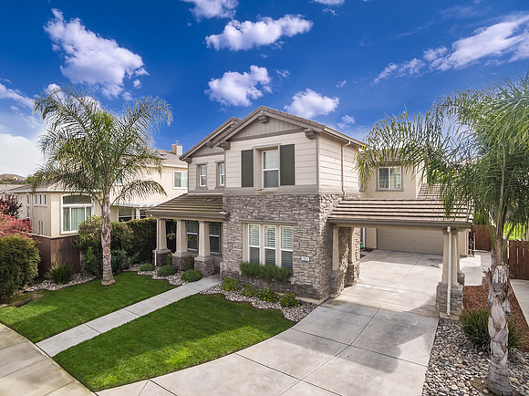 1931 W J St Oakdale-001
