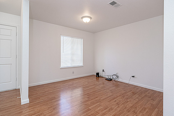 3917Hollywood07