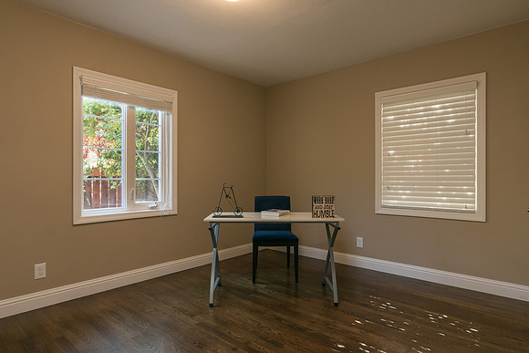 1048 Harvard-016