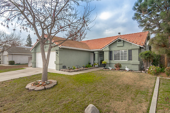 6213 Brie -001