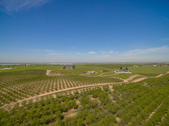 2413 Los Cerritos40