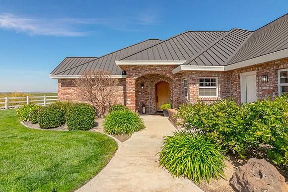 2413 Los Cerritos7