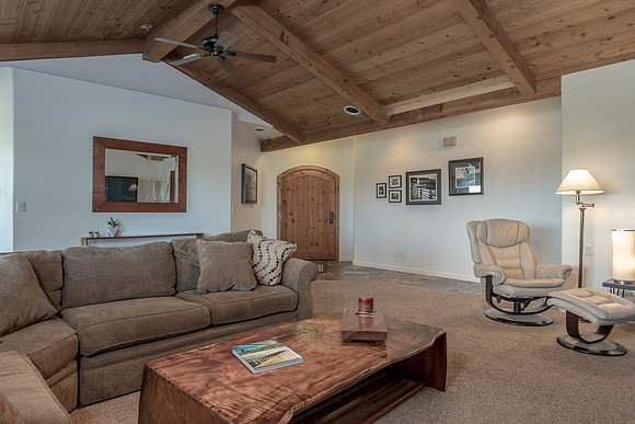 2413 Los Cerritos9