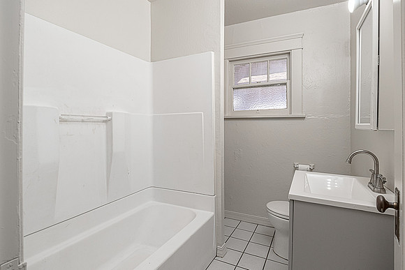 617Downey17