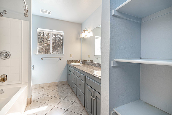 52419 Rd. 423, Oakhurst23