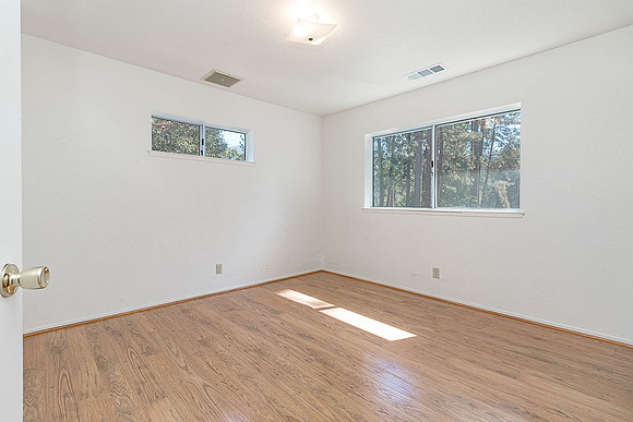 52419 Rd. 423, Oakhurst28