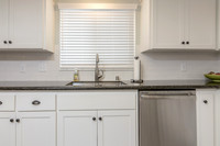 2216 Ridgeway Dr-015
