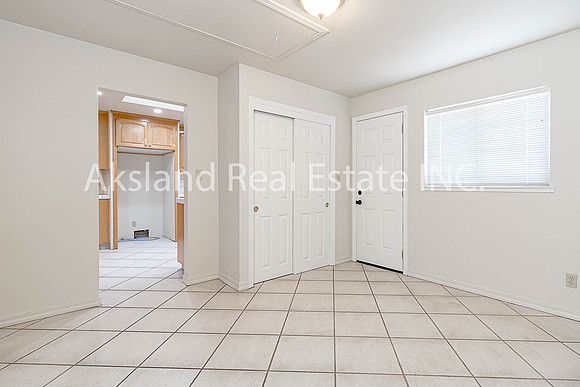 12415 Frontage 14