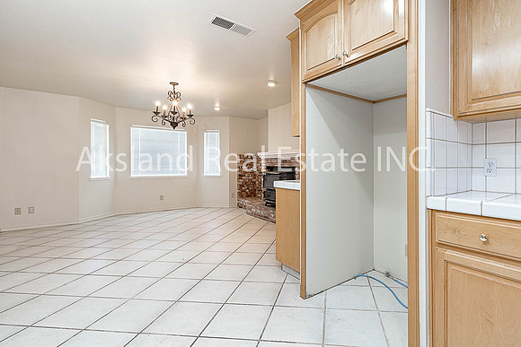 12415 Frontage 17