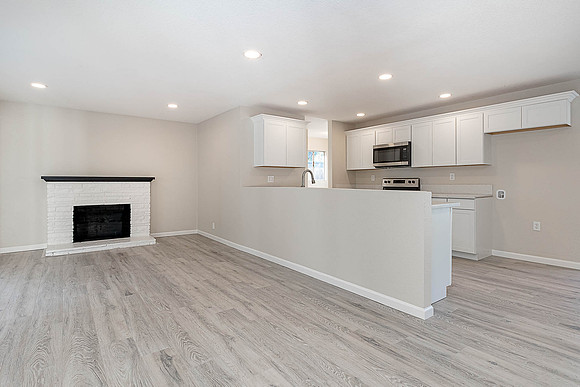 1506Linwood09