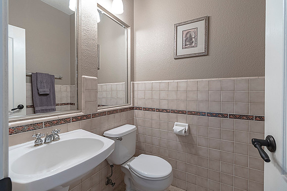 1701Trellis18