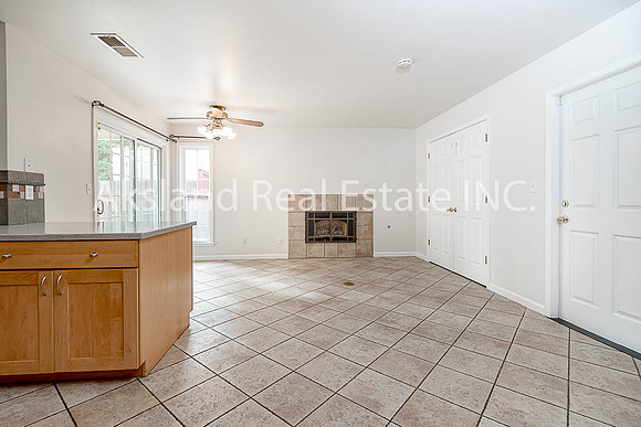 1450Ridgecrest12