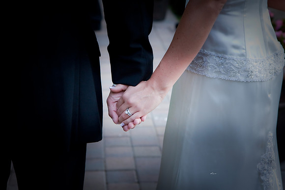 aliciajoewed270.jpg
