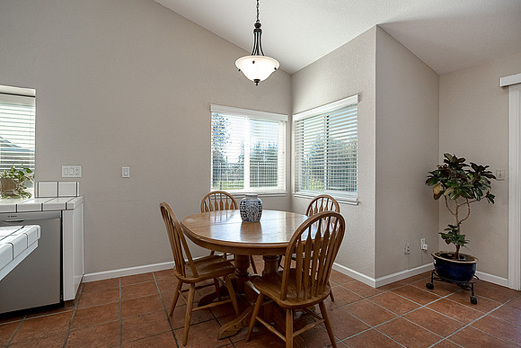 1625Edgebrook13